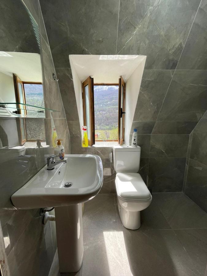 Guest House Rrashkadoli Theth Luaran gambar